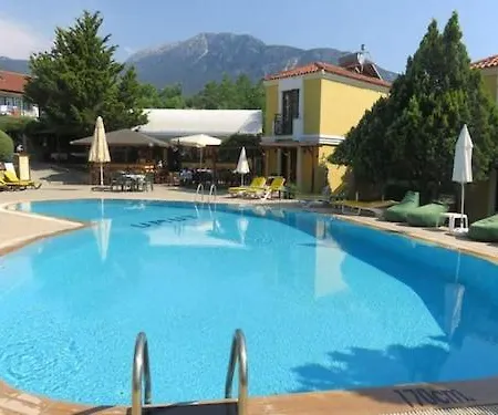 Aparthotel Alisa *